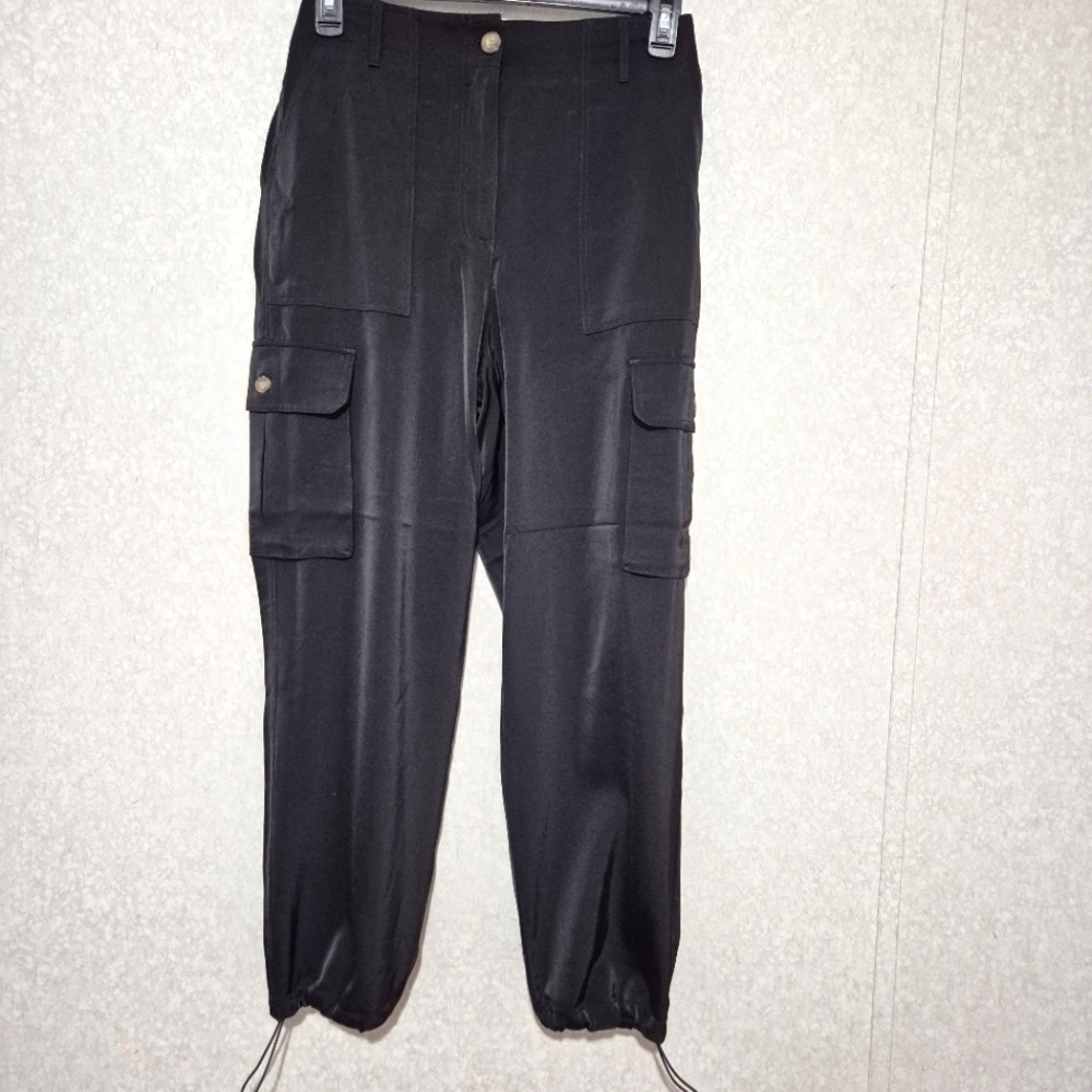 NEW...Joie Black Joggers with Elastic Ankle Cuffs..SIZE:8